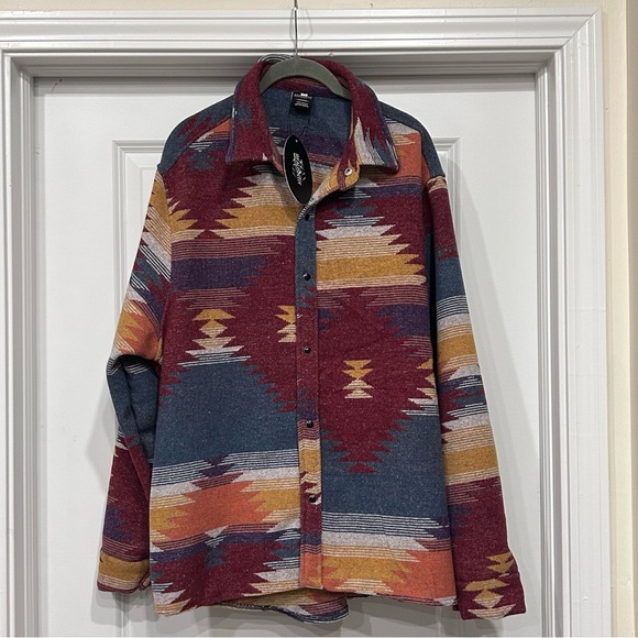 NWT Aztec Native American Colorful Print Shacket Size 2XL - Picture 3 of 12